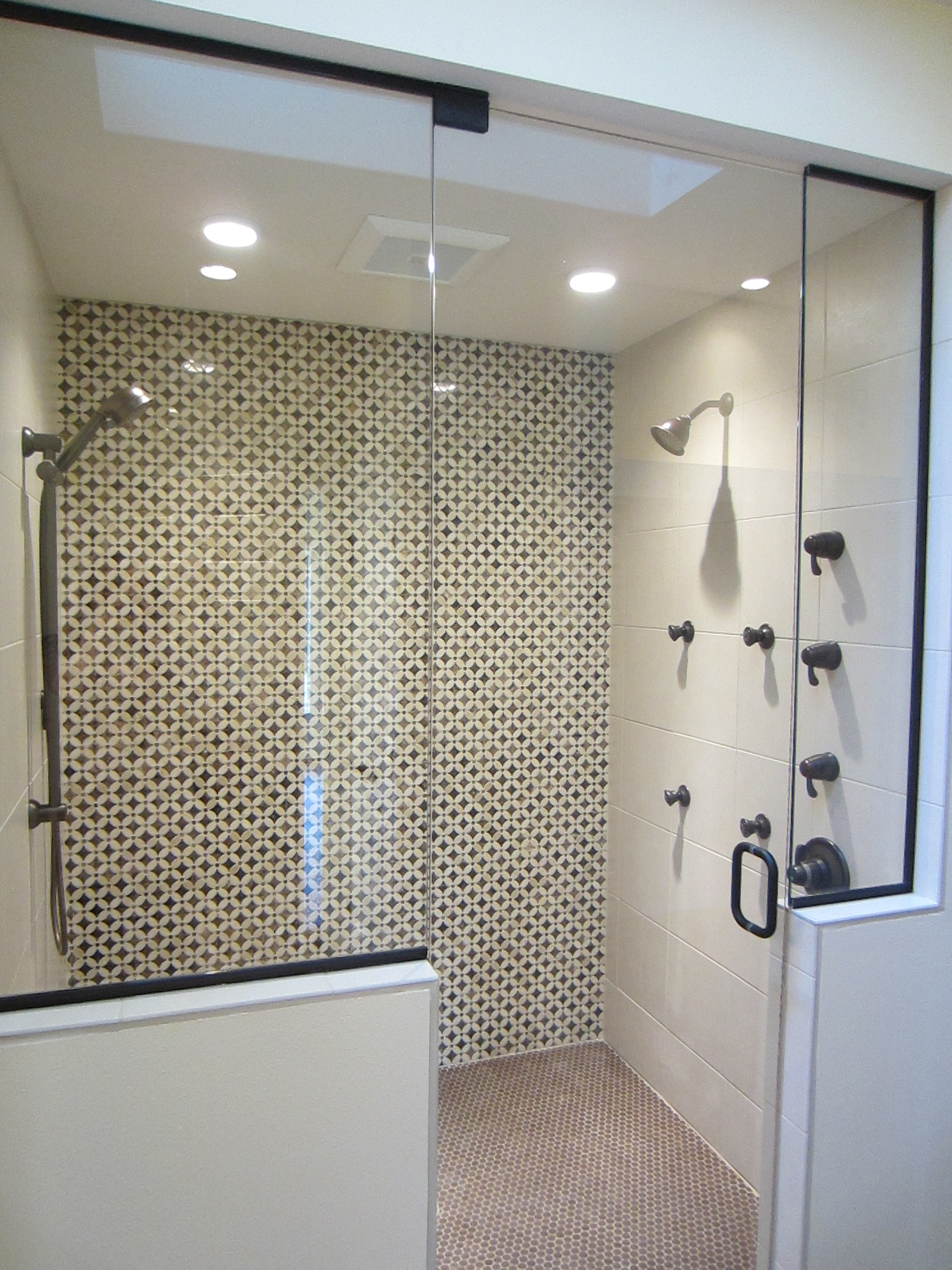 RCI Traditional Chic Shower